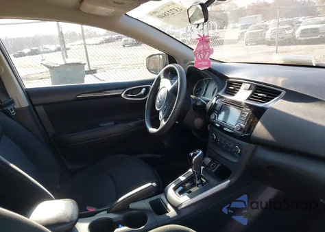 2017 Nissan Sentra Sv z USA, uszkodzony, nr VIN 3N1AB7AP9HY339797